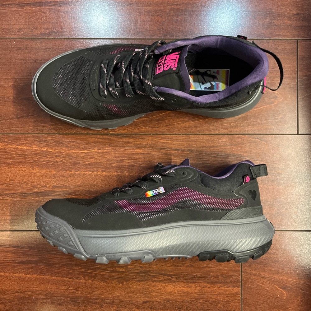 Vans MTE Crosspath Shroud Shoes Mens 6 / Womens 7.5 Black Pink Hike New HALF BOX - Picture 8 of 16